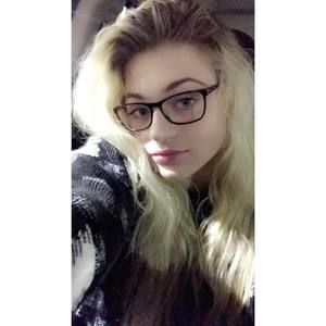 Meet your Posher, Abby